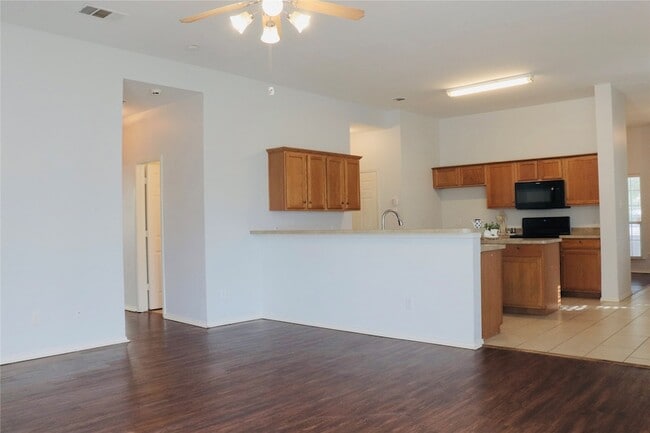 Photo - 2314 Hillside Dr