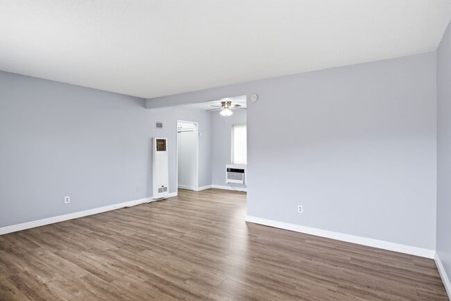 Photo - 230 S Bandy Ave