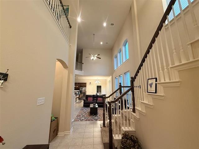 Photo - 6687 DeLeon St