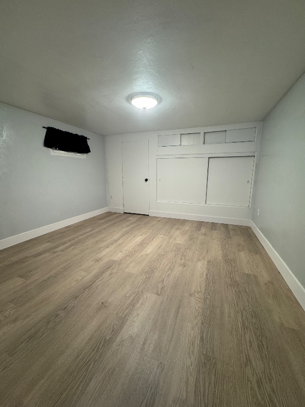 Photo - 2355 Glenbury St