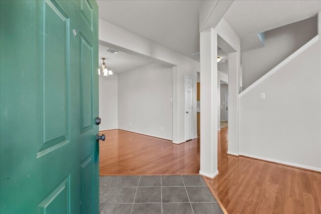 Photo - 7535 Park Bend Ln