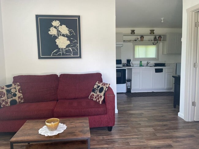 Building Photo - 25 Chester Rd