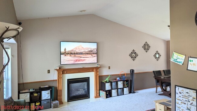 Photo - 17180 Sawyer St SE