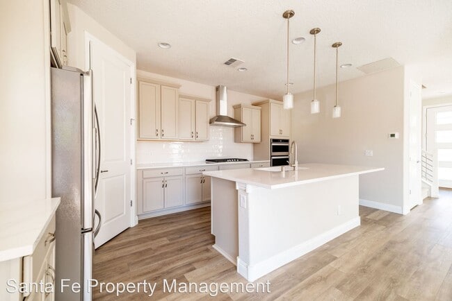 Photo - 3 br, 2.5 bath House - 4931 Venado Peak