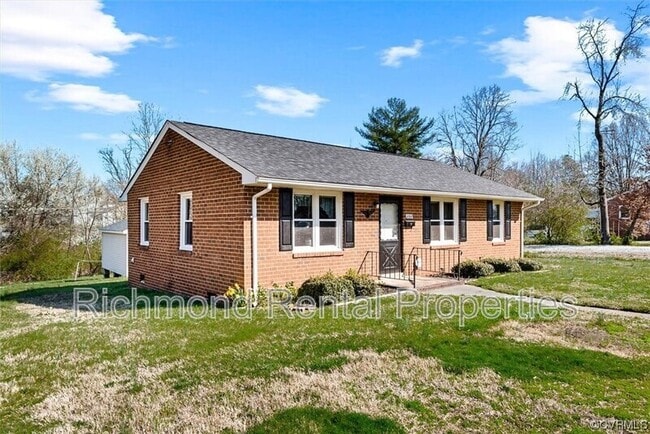 Photo - 2520 Farrand St