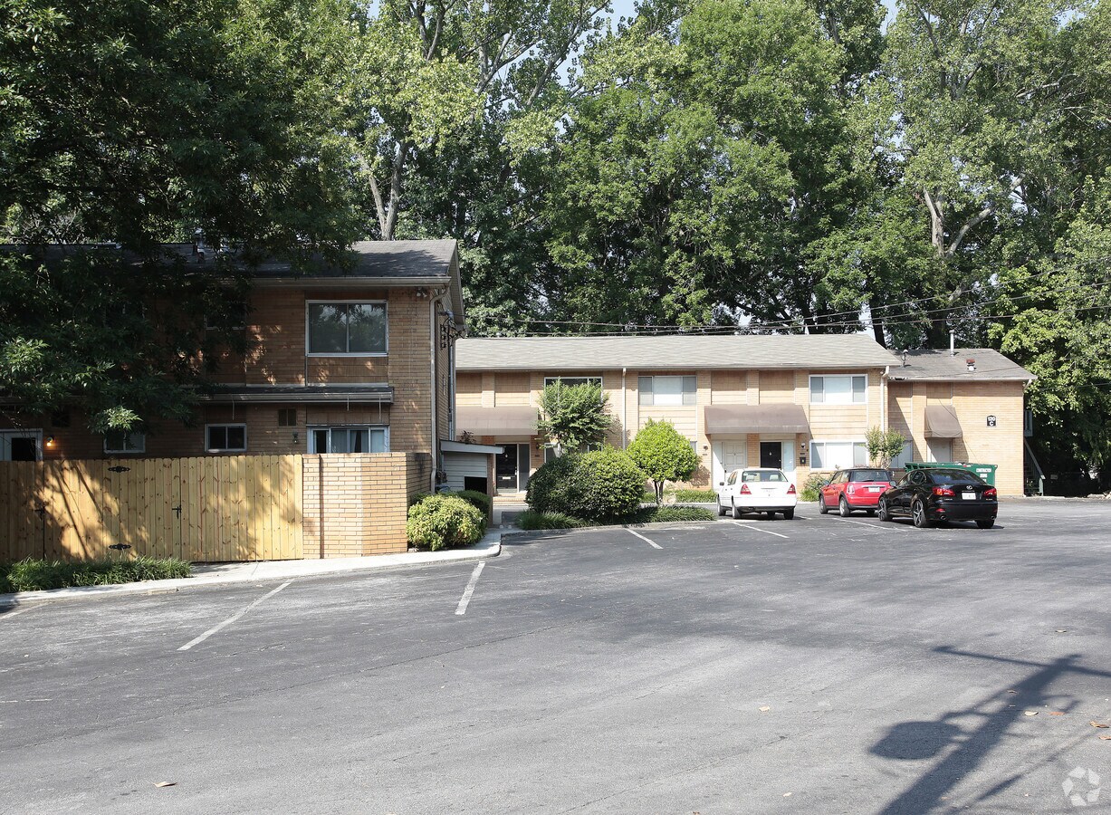 Photo - Arborgate Community