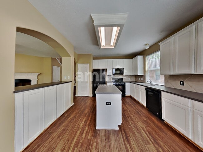 Photo - 26004 Castle Meadow Ln