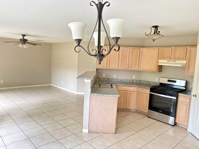 Photo - 2117 Whittier Dr