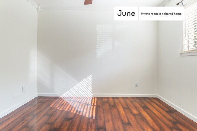 Photo - Room in Shared 4 bed/2 bath home Unit B