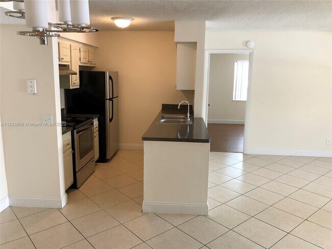 Photo - 778 NW 103rd Ter Unit 103