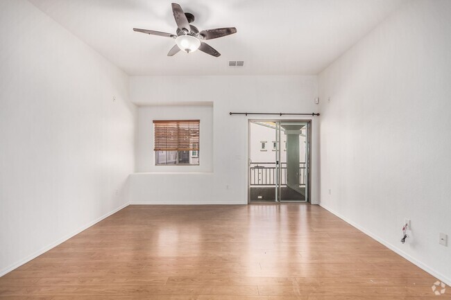 Building Photo - Charming and Bright Corner Condo with Balc... Unit 2063