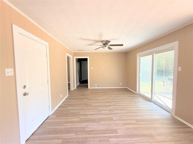 Photo - 1336 Crestview Dr