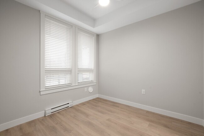 Photo - Pinnacle Suites