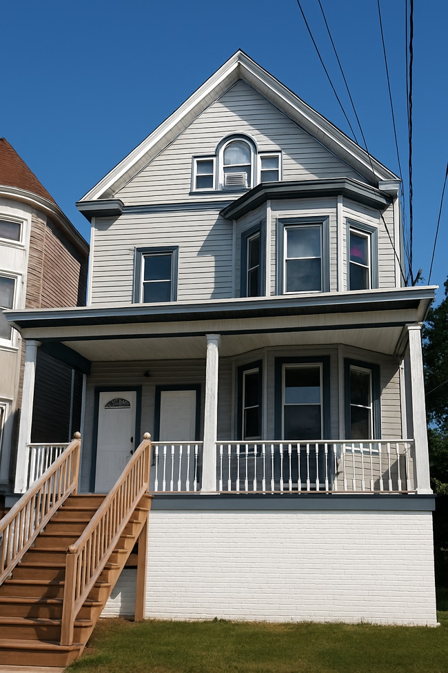 Building Photo - 60 Hillside Ave Unit 1 Rental