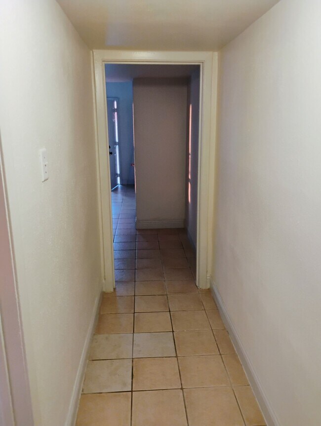 Photo - 3002 Market St Unit 2