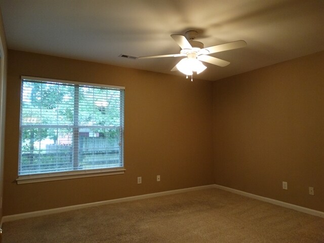 Photo - 306 Cedarcroft Dr