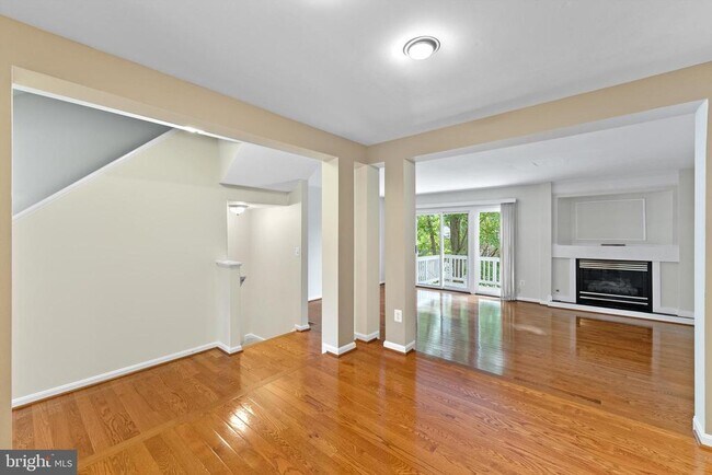 Photo - 12081 Edgemere Cir