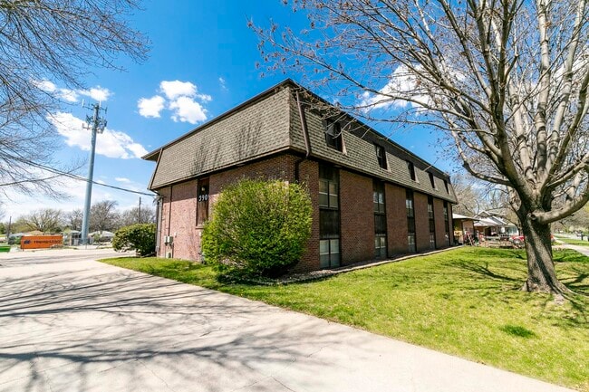 Photo - 3909 N 68th St Unit 07