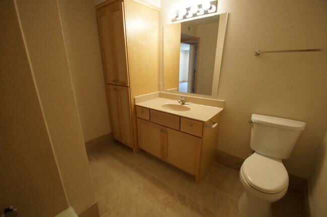 Photo - Modern First-Floor One Bedroom with In-Unit Laundry Unidad 110