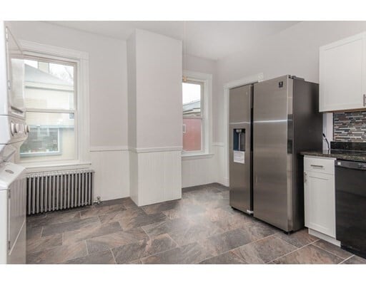 Photo - 33 Putnam Ave Unidad 33