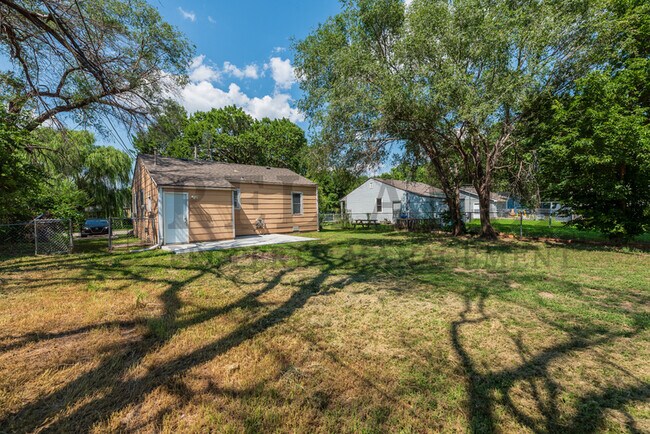 Photo - 345 Grover Ave