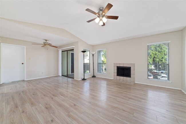 Photo - 6602 Harbor Town Dr Unit 1202