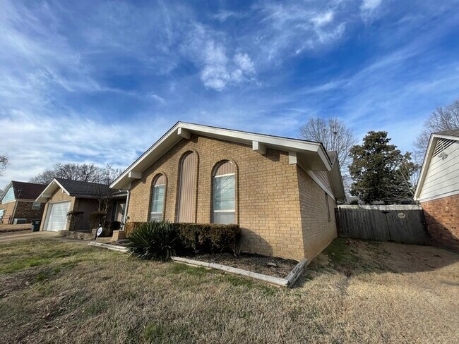 Photo - 5278 Fernleaf Ave Memphis, TN 38134
