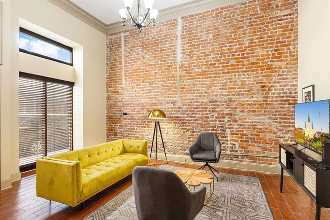 Photo - 30 Baronne St Unit ID1267004P