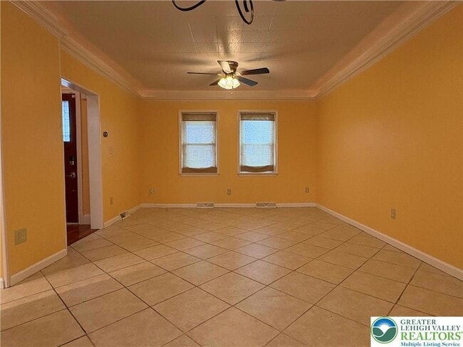 Photo - 754 E Washington Ave