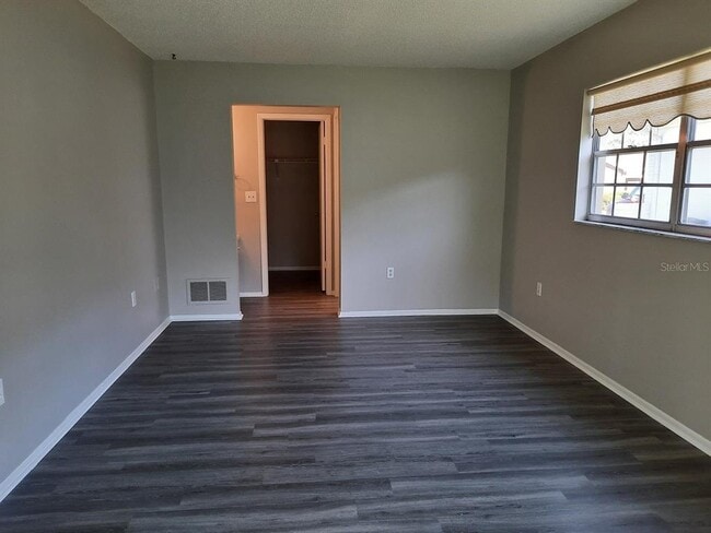 Photo - 13016 Serpentine Dr