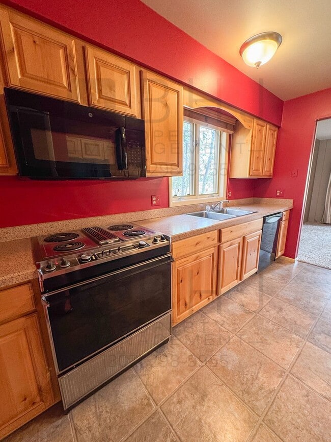 Photo - 21 Mills Ln