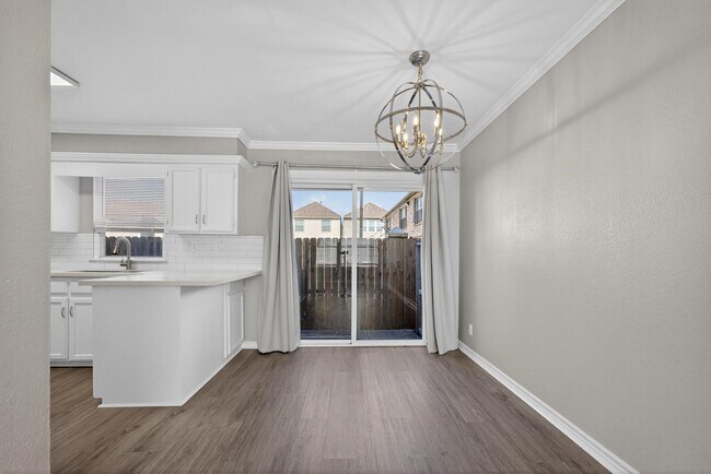 Photo - 1221 Cedar Post Ln Unit 4B