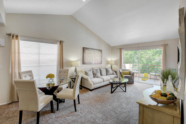 Living Room/ Dining Area - Palm Villas at Whitney Ranch Apartments