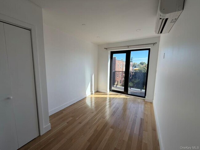 Photo - 165-02 Sanford Ave Unit 201