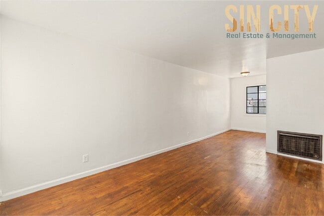 Photo - 1017 E Bonneville Ave