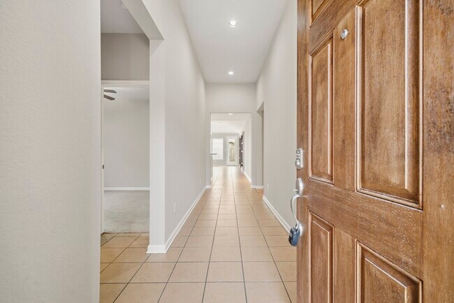 Photo - 16430 Sheffield Run Dr