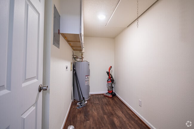 The Ruby- 1BR, 1BA - Amber Ridge Apartments