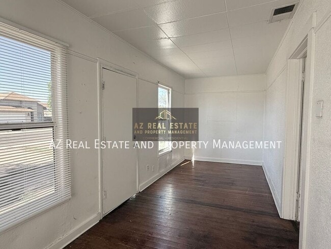 Photo - 3809 N 9th Pl