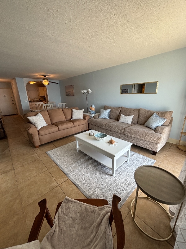 Photo - 2711 N Halifax Ave Unidad 163