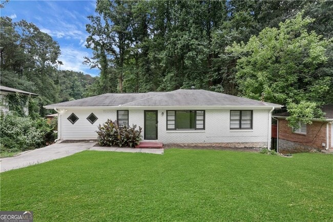 Photo - 1982 Rena Cir SW