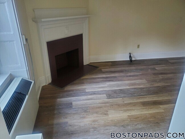 Photo - 62 Boylston St Unidad 612A