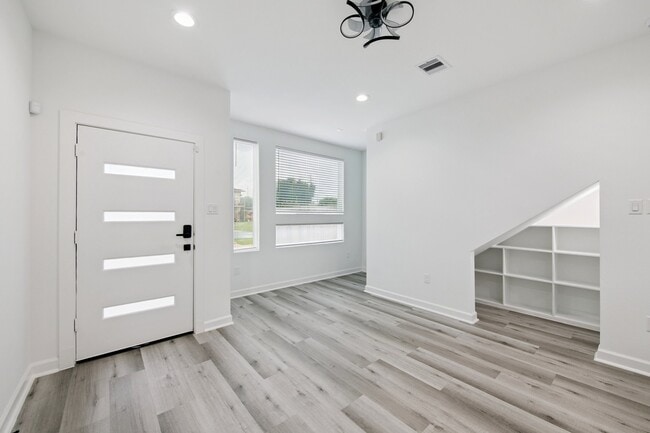 Photo - 3507 Wilmington St