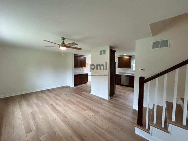 Photo - 673 Joe Martin Rd