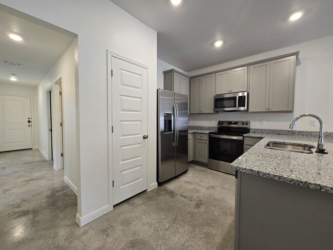 Photo - 807 Wax Myrtle Ct Unit 807 Wax Myrtle Court - B