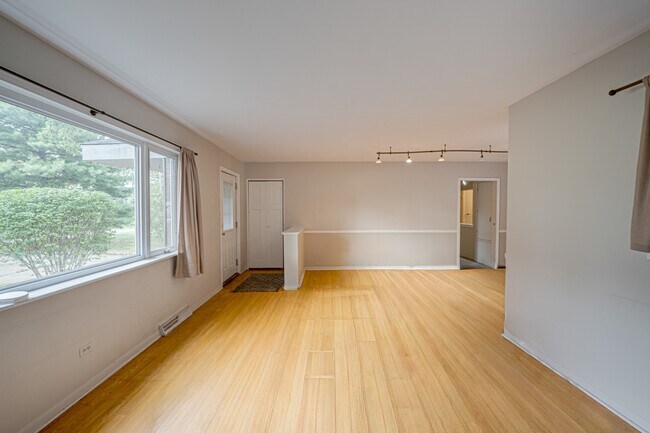 1127 Santa Rosa Ave