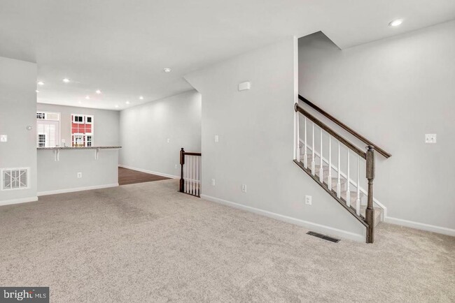 Photo - 7504 Hancock St