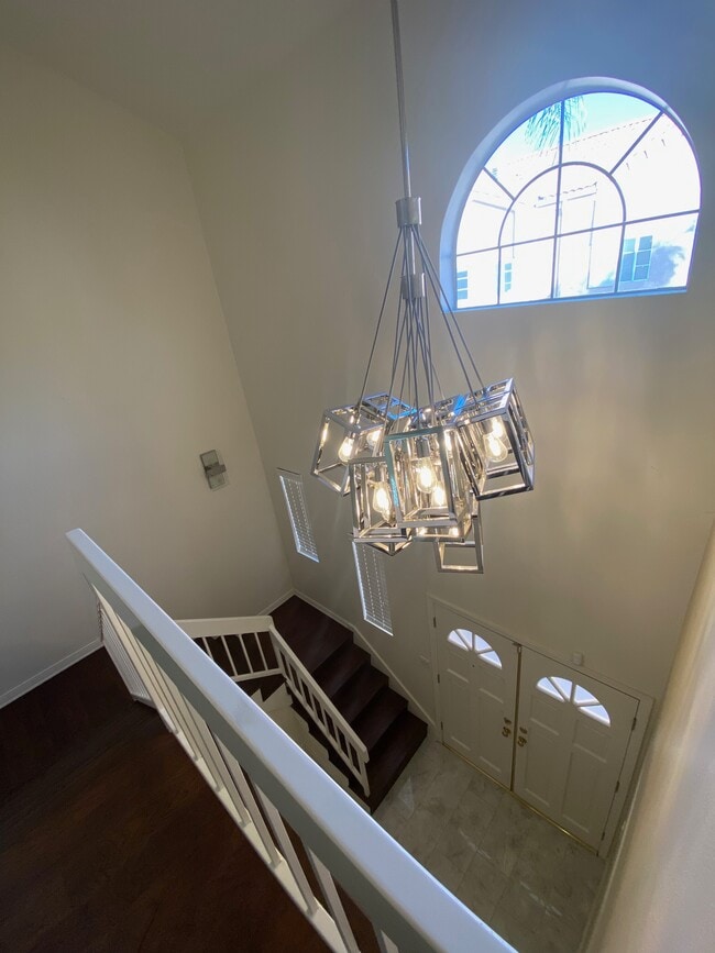 Photo - 5200 White Oak Ave