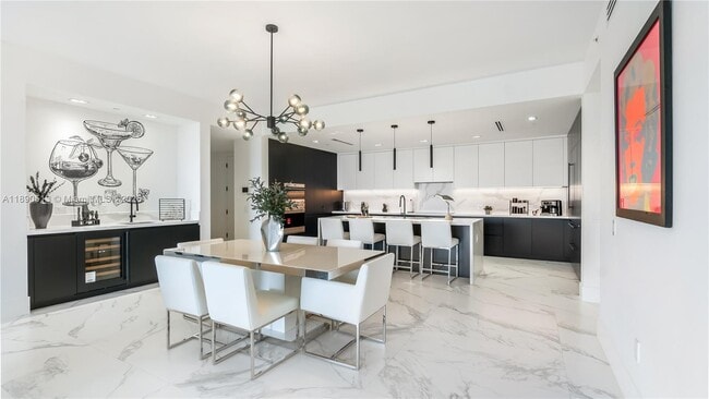 Photo - 160 Isle of Venice Dr Unidad 402