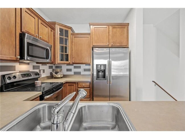 Photo - Awesome otesgo property for lease, 3 beds 2 baths, updates through-out!