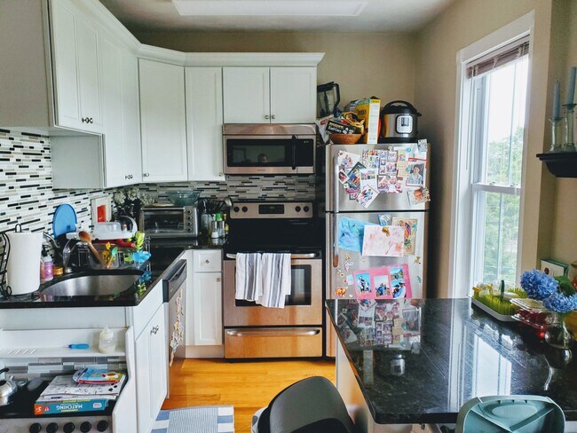 Photo - 11 Vinal Ave Unit 3A
